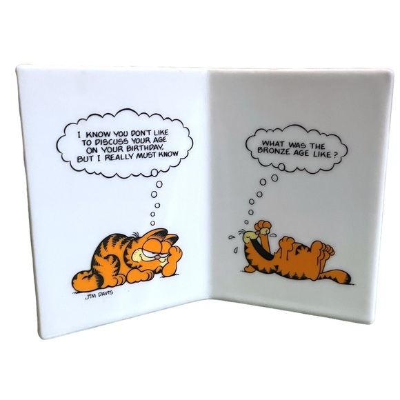 Vintage Garfield 70's Ceramic Birthday Card Plaque Laughing at Birthday Age! - Picture 9 of 12